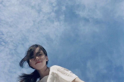 抖音小姐姐壁纸女生,壁纸中的青春魅力小姐姐”